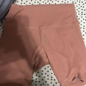 Wunder train Shorts- LULULEMON SIZE 10 womens